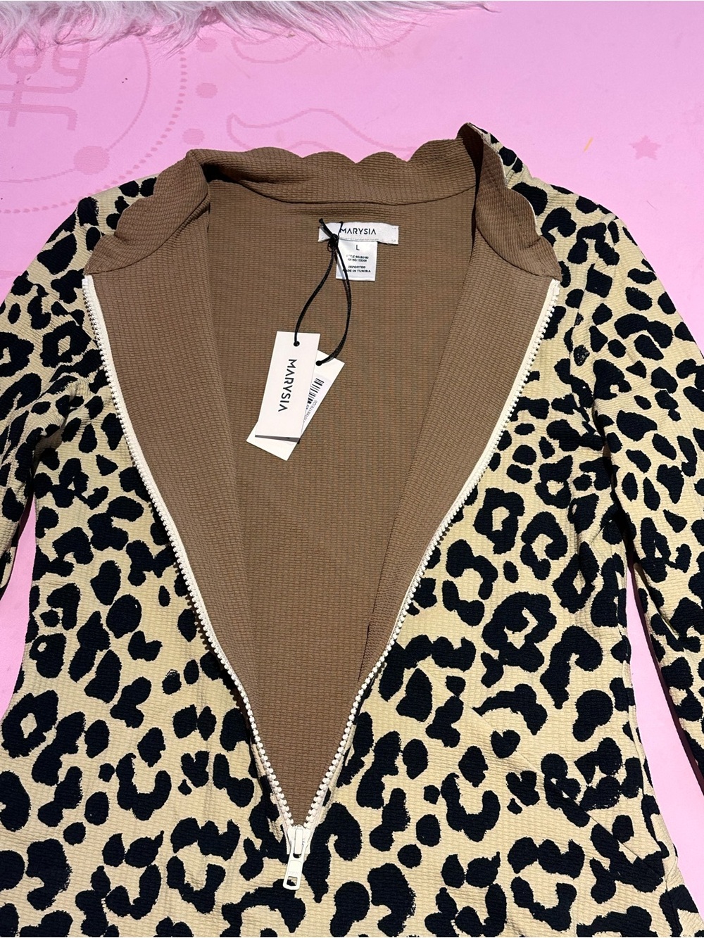 NEW WITH TAGS – Marysia North Sea Rashguard Swimsuit – Cheetah Print – Size L - Picture 6 of 13